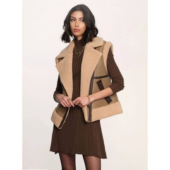 Heartloom Sol Faux Leather and Shearling Vest Size Small - Picture 1 of 7